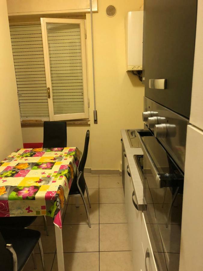 Terni In Centro Apartment Екстериор снимка